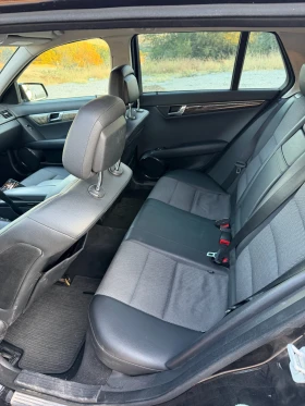 Mercedes-Benz C 220, снимка 8