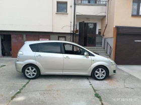 Обява за продажба на Toyota Corolla verso 2.2 D-4D Facelift  ~6 700 лв. - изображение 1