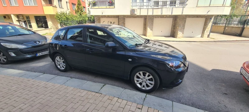 Mazda 3, снимка 2 - Автомобили и джипове - 47364446