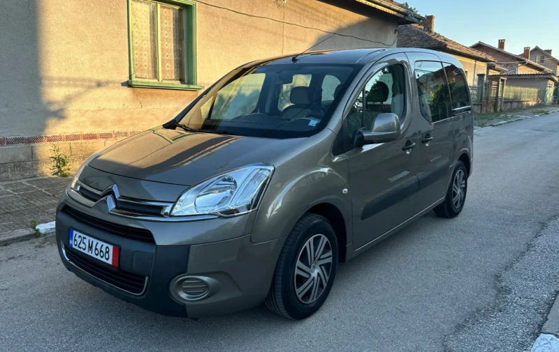 Citroen Berlingo 1.6 vti 2015, снимка 1 - Автомобили и джипове - 49111153