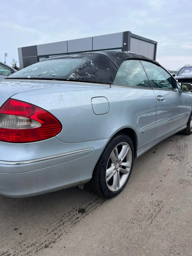 Mercedes-Benz CLK 272, снимка 7 - Автомобили и джипове - 49303875