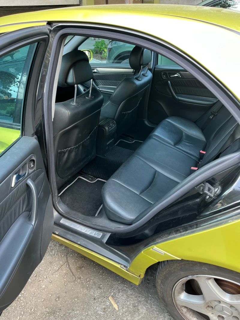 Mercedes-Benz C 270, снимка 5 - Автомобили и джипове - 52335772