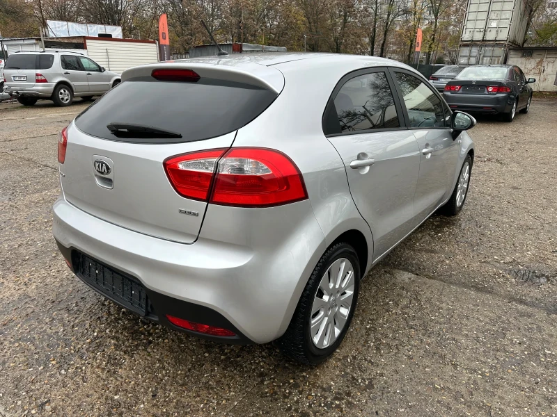 Kia Rio 1.4 CRDI / 90 кс, снимка 5 - Автомобили и джипове - 52361672