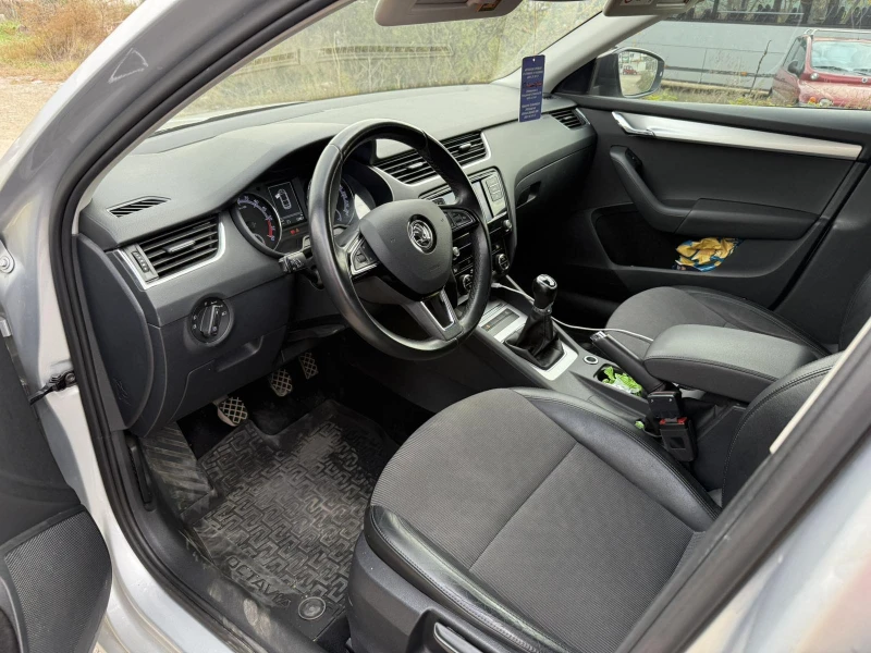 Skoda Octavia 2.0TDI 4x4 1 собственик, снимка 9 - Автомобили и джипове - 52451712
