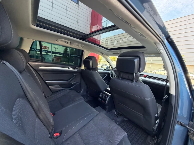 VW Passat 2.0TDI* DSG* Панорама, снимка 7 - Автомобили и джипове - 52566744