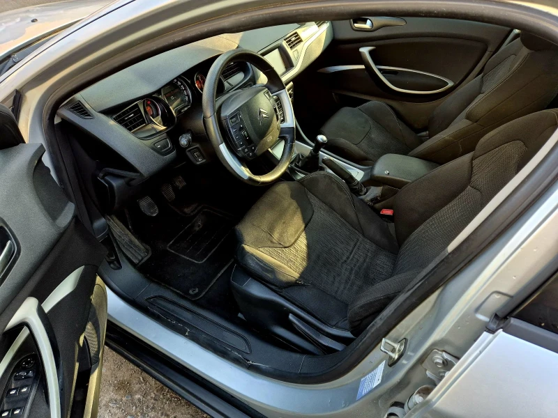 Citroen C5 1.6 HDi Tourer, снимка 11 - Автомобили и джипове - 52886199