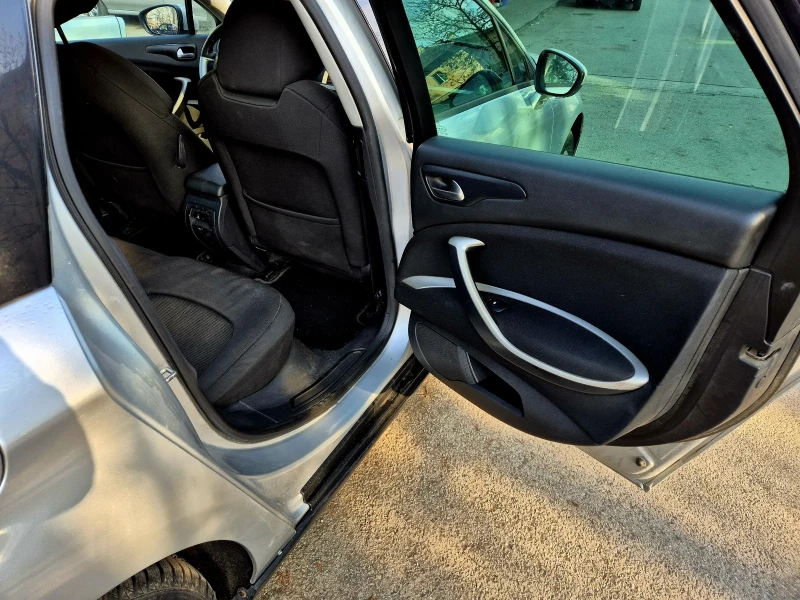 Citroen C5 1.6 HDi Tourer, снимка 15 - Автомобили и джипове - 52886199
