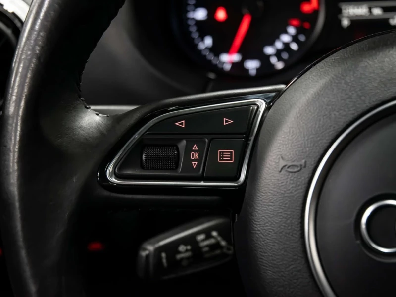 Audi A3 * quattro Premium Plus, quattro Progressiv (Canada, снимка 8 - Автомобили и джипове - 53154964