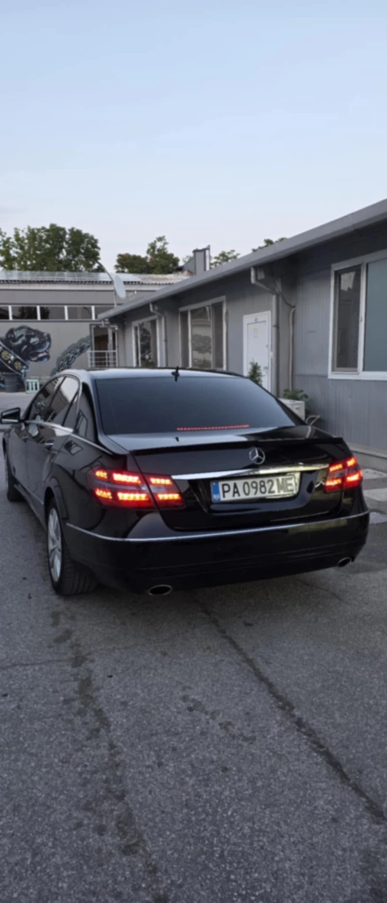Mercedes-Benz E 350, снимка 3 - Автомобили и джипове - 52948471