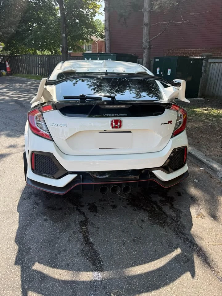 Honda Civic * Type R* АВТОКРЕДИТ  БЕЗ ПЪРВОНАЧАЛНА ВНОСКА* , снимка 4 - Автомобили и джипове - 55787711