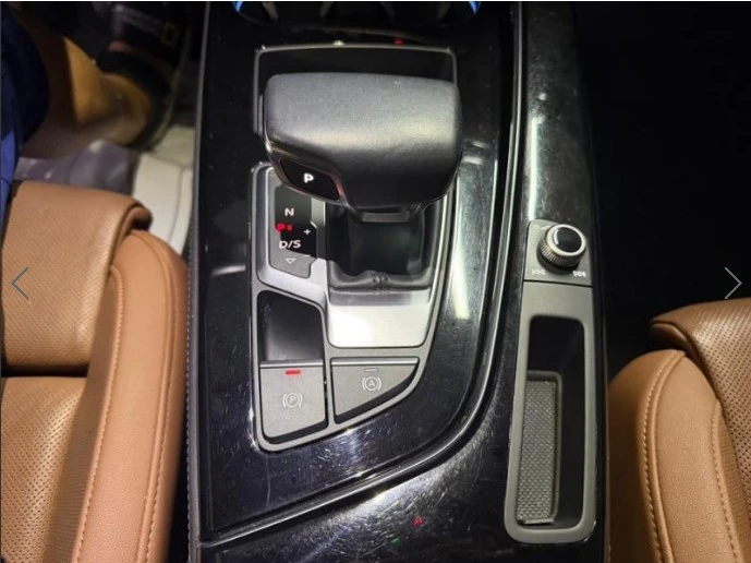 Audi A4 45 TFSI quattro* BLIND SPOT* HUD* ЛЮК* КРАЙНА ЦЕНА, снимка 17 - Автомобили и джипове - 55983972