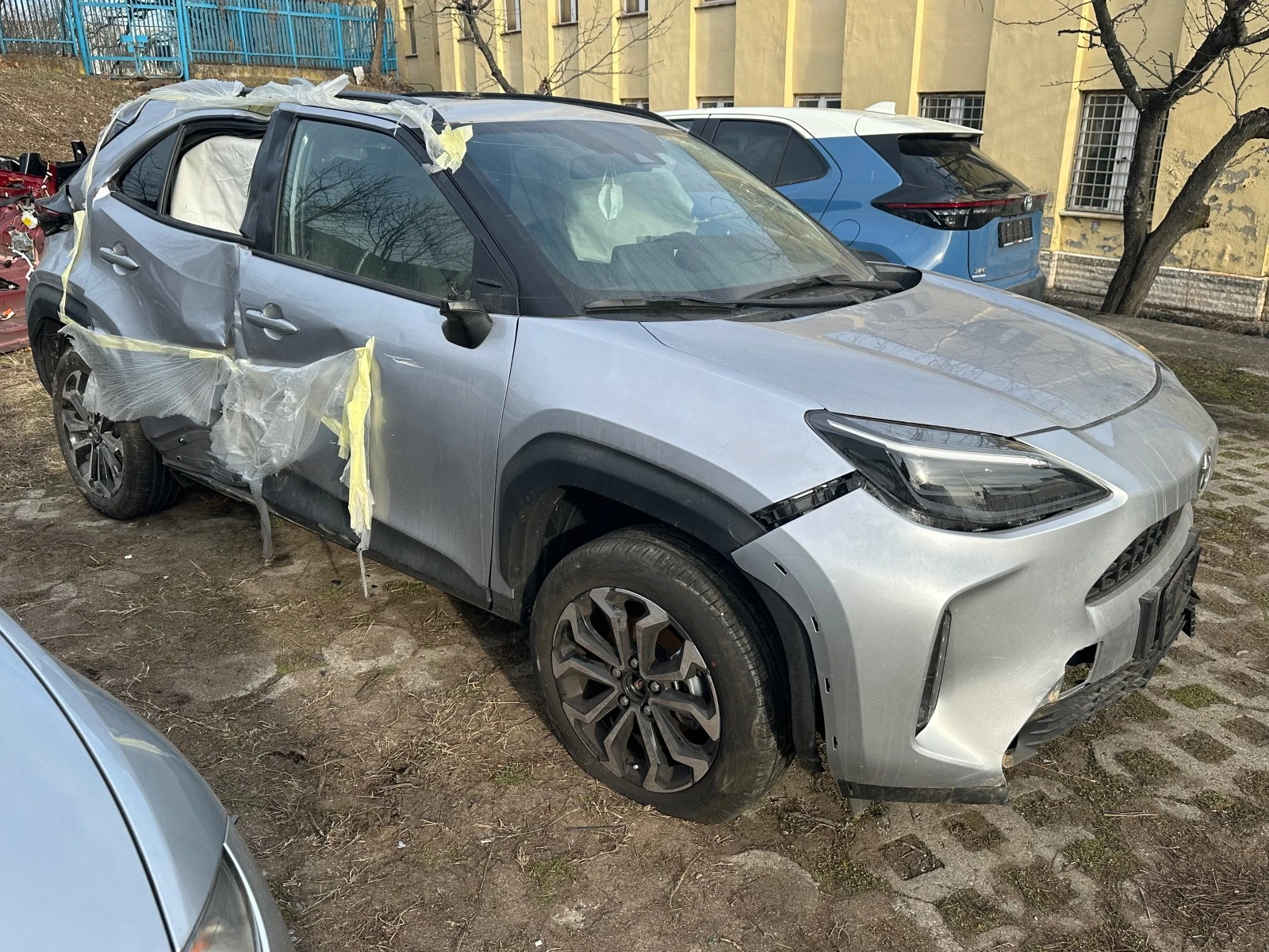 Toyota Yaris Cross 1.5-Хибрд-7 хл.км - изображение 5