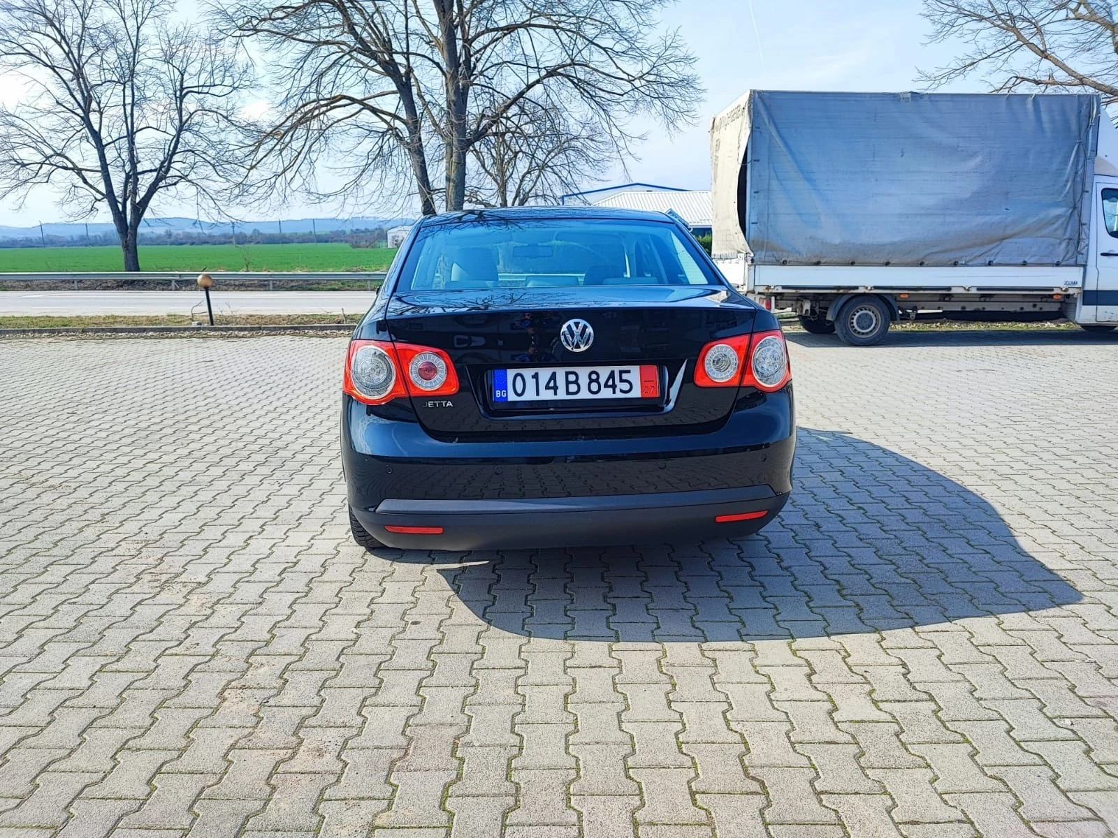 VW Jetta 1.6i - изображение 8