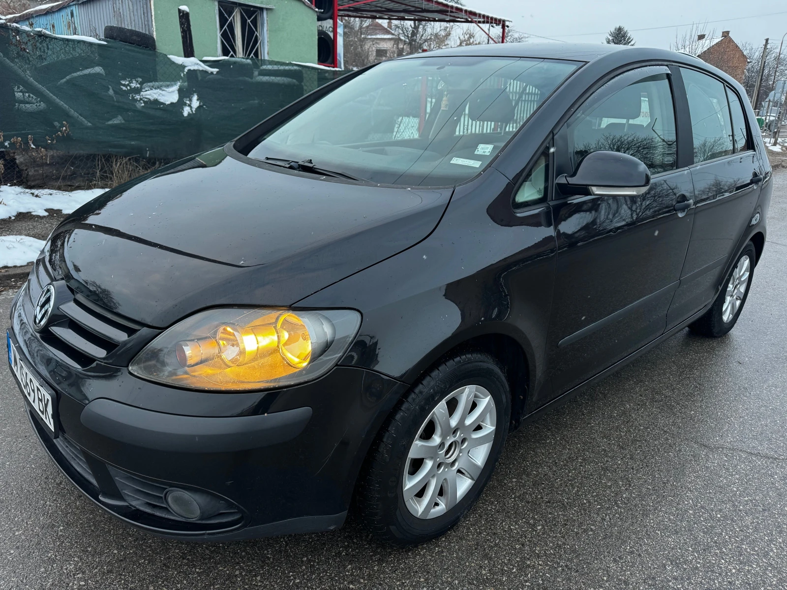 VW Golf Plus 1.6* KlLIMATIK*  | Mobile.bg — изображение 1