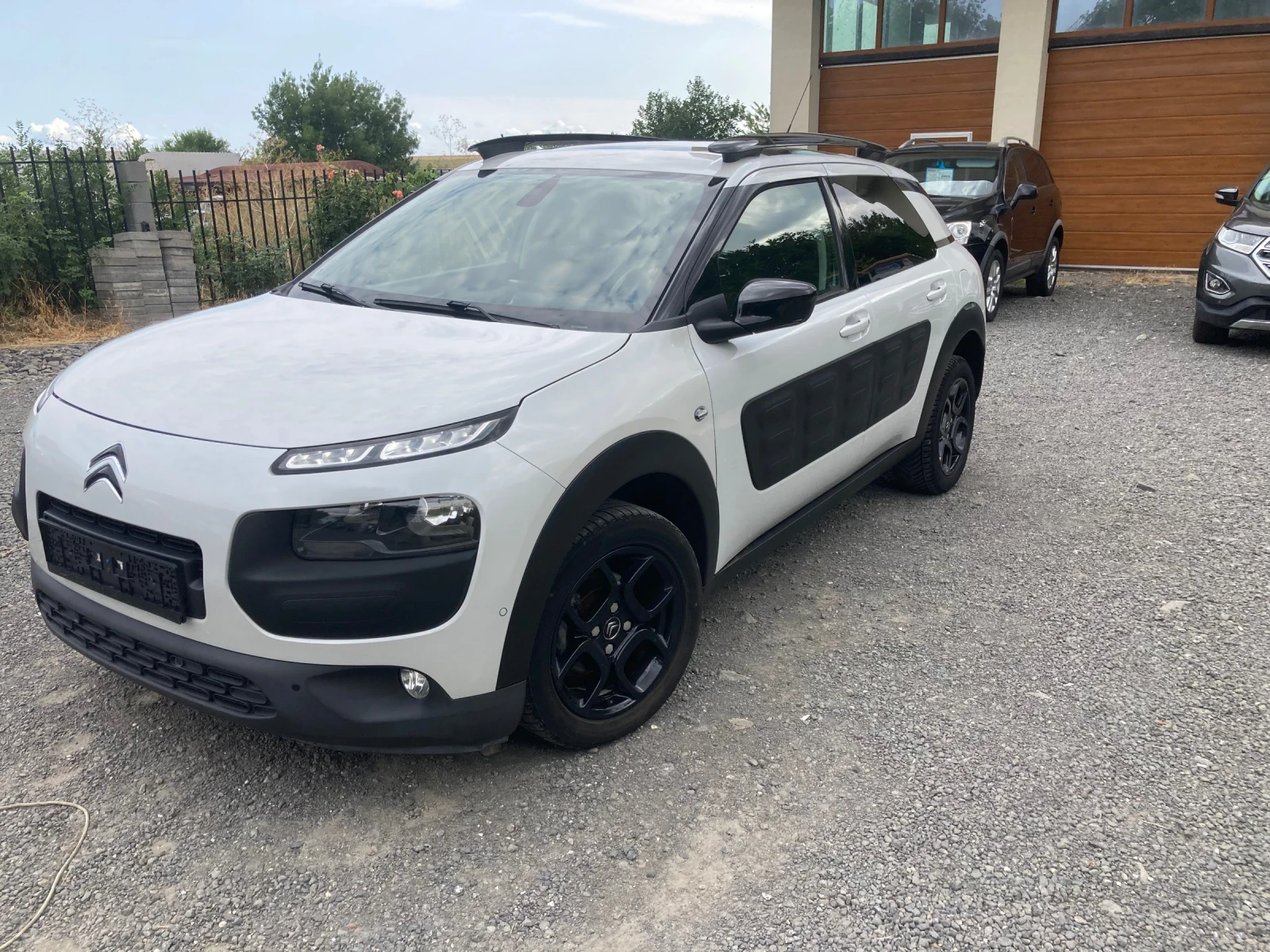 Citroen C4 Cactus  - изображение 7
