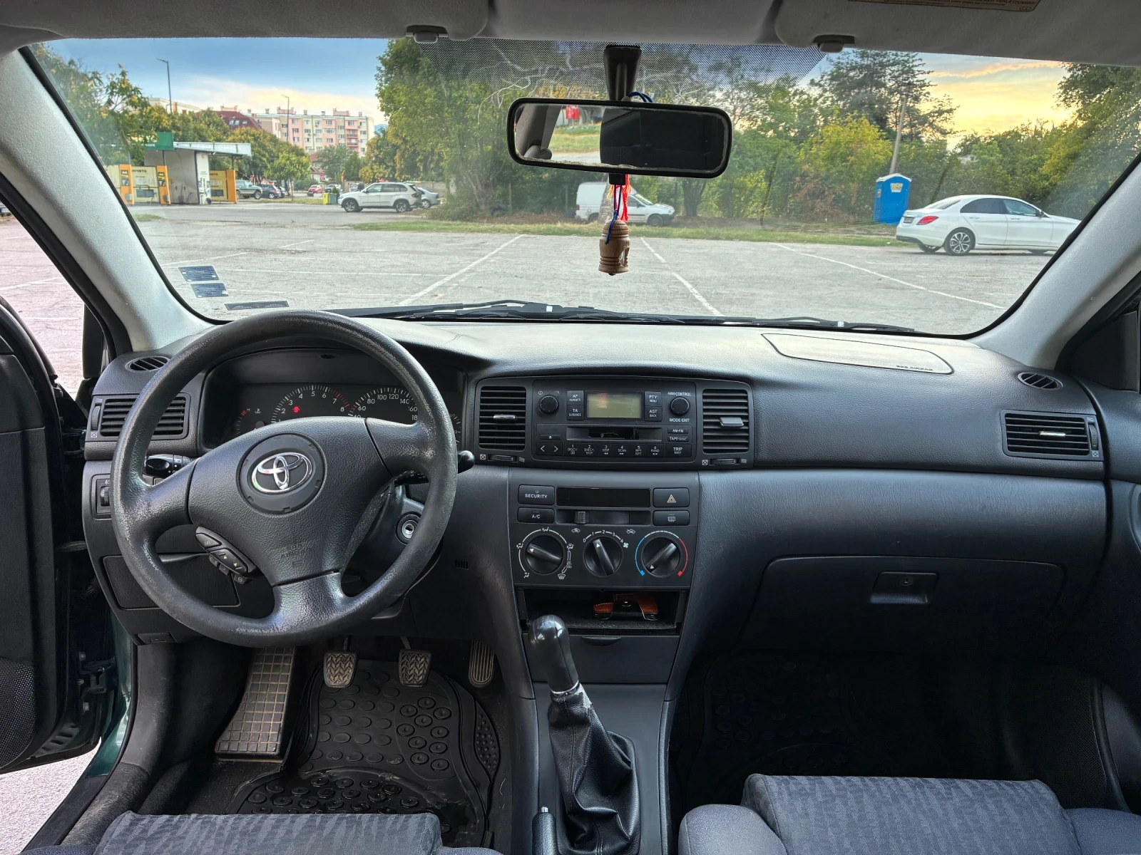 Toyota Corolla  - изображение 7