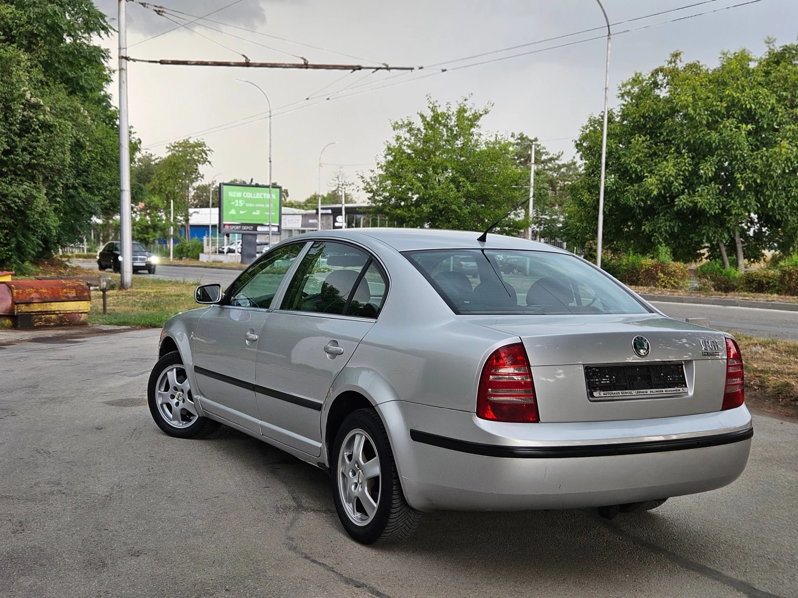 Skoda Superb 1.9, 131к.с., Перфектна! - изображение 8