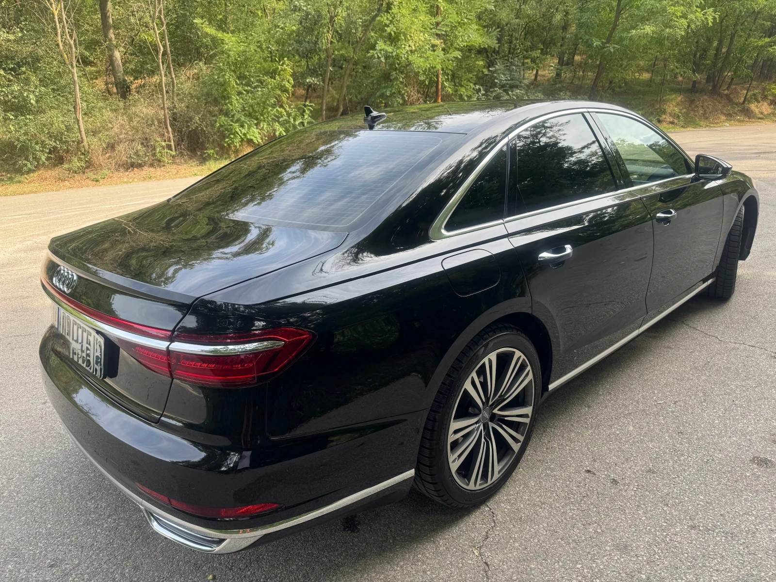 Audi A8 AUDI A8   360  КАМЕРА   ПЕЧКА   МАСАЖ   ОБДУХВАНЕ  - изображение 4