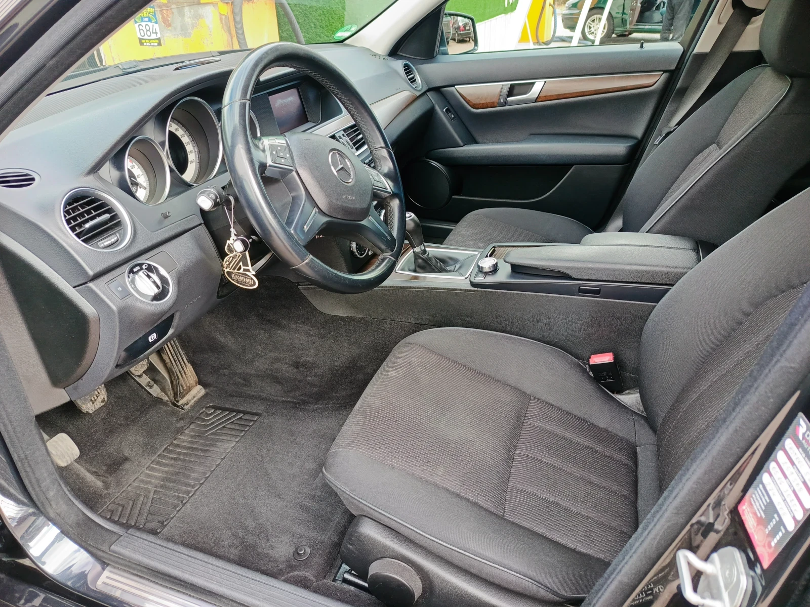 Mercedes-Benz C 200 2.2  | Mobile.bg   12