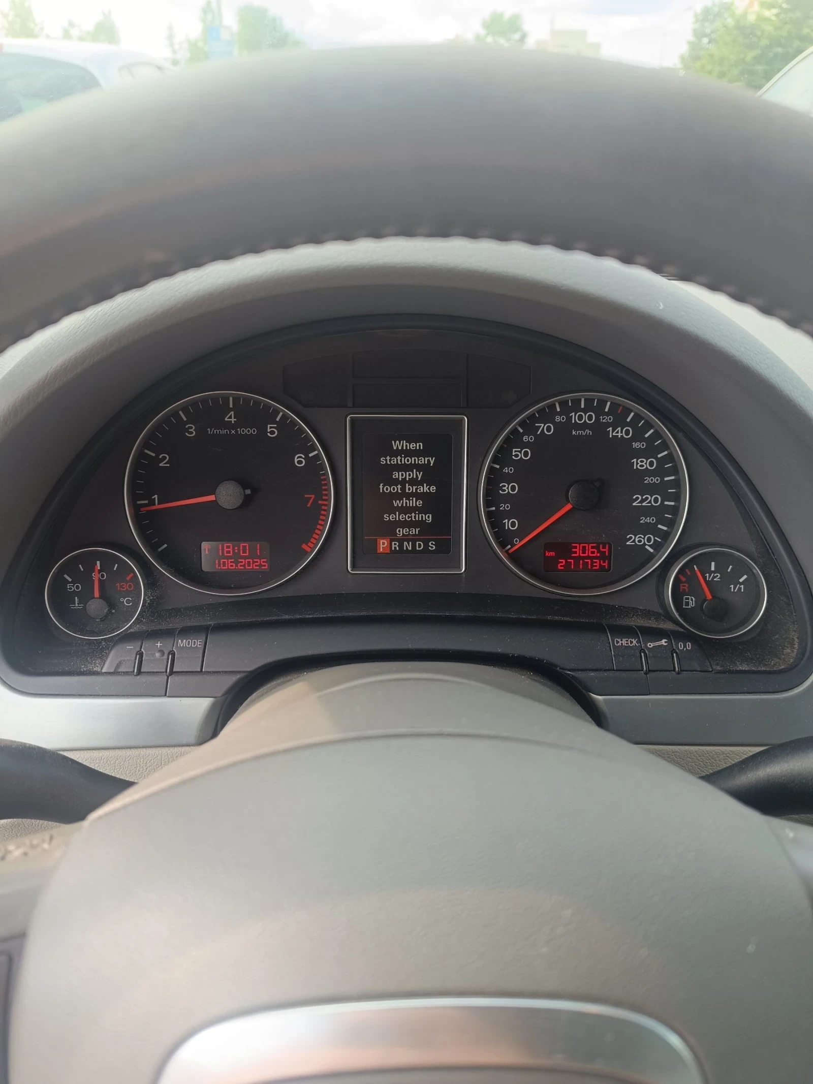 Audi A4  - изображение 7