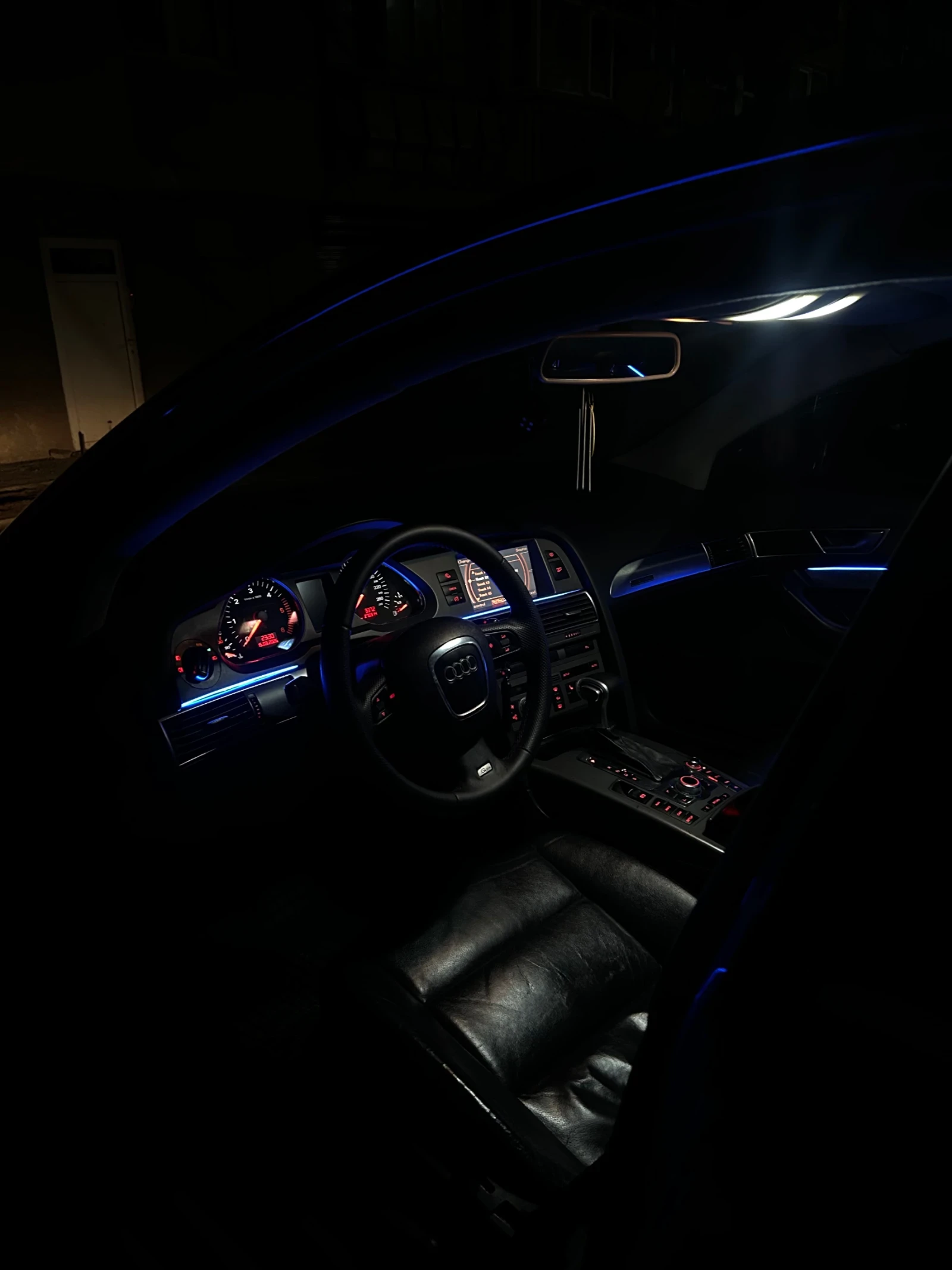 Audi A6, снимка 4 - Автомобили и джипове - 53852477