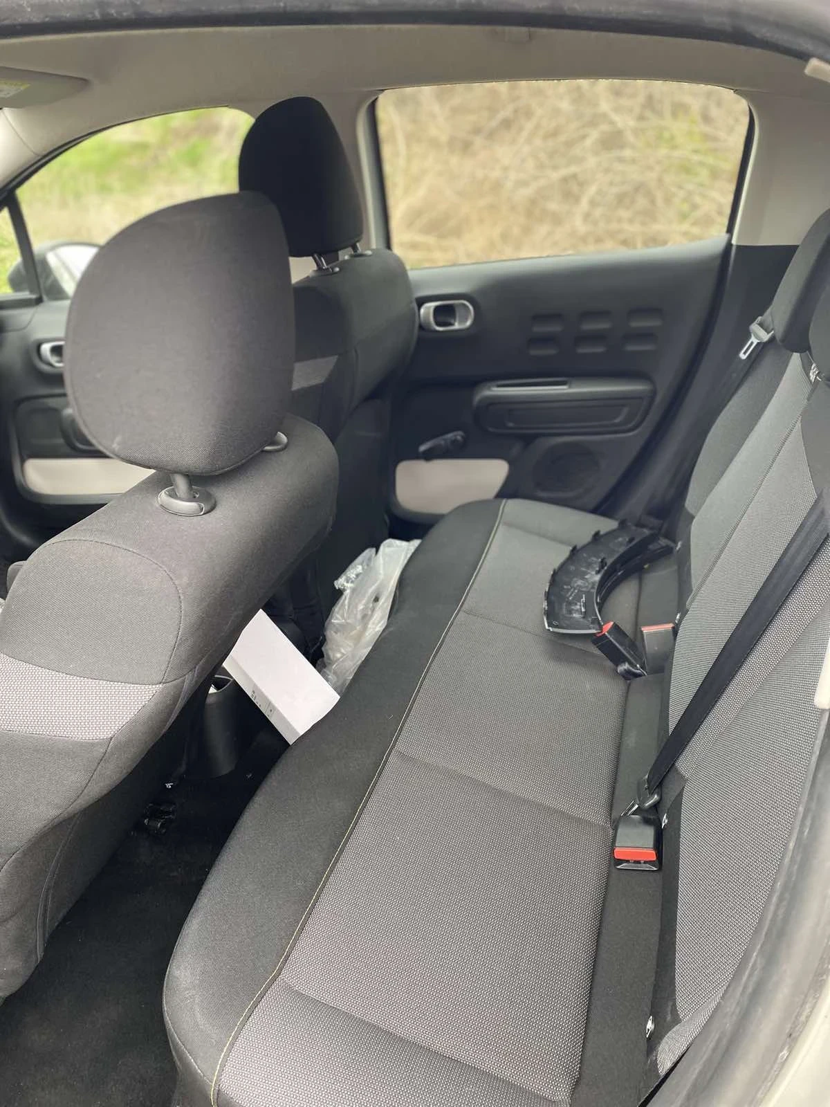 Citroen C3, снимка 6 - Автомобили и джипове - 54008053