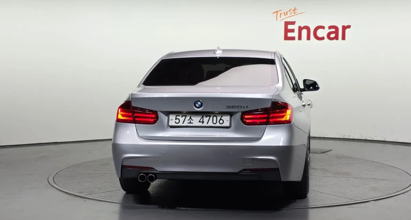 BMW 320 Крайна цена* Автофинансиране* , снимка 4 - Автомобили и джипове - 54562662