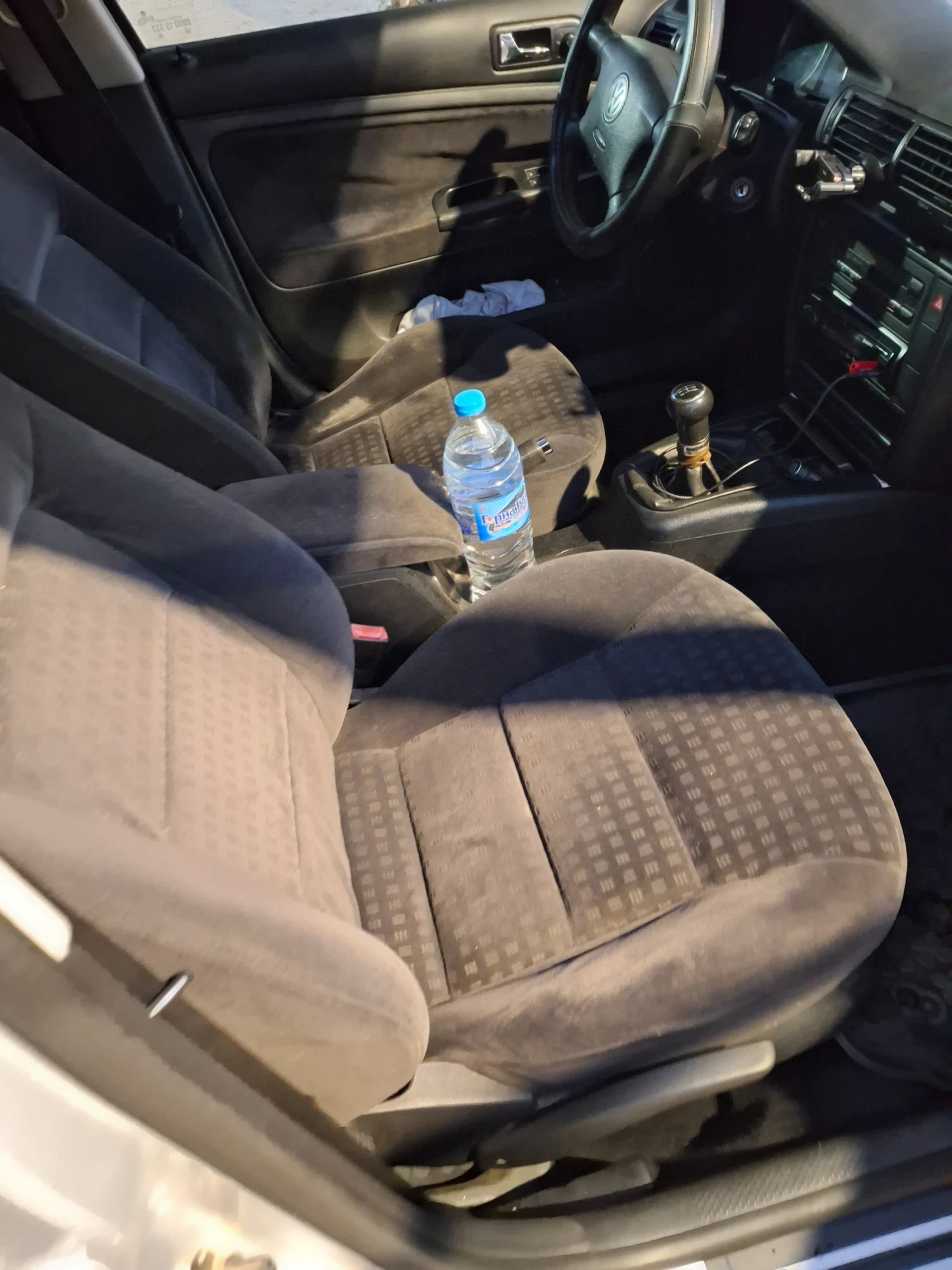 VW Passat, снимка 5 - Автомобили и джипове - 54902467