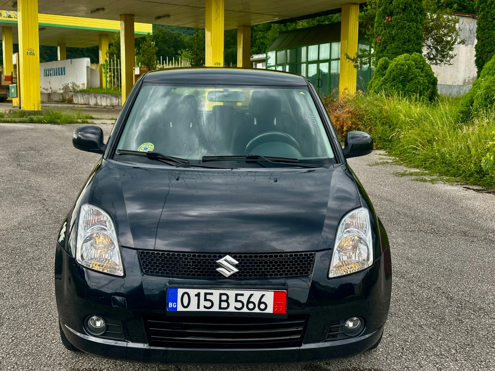 Suzuki Swift 1.3i 4x4 ИТАЛИЯ, снимка 2 - Автомобили и джипове - 54976420