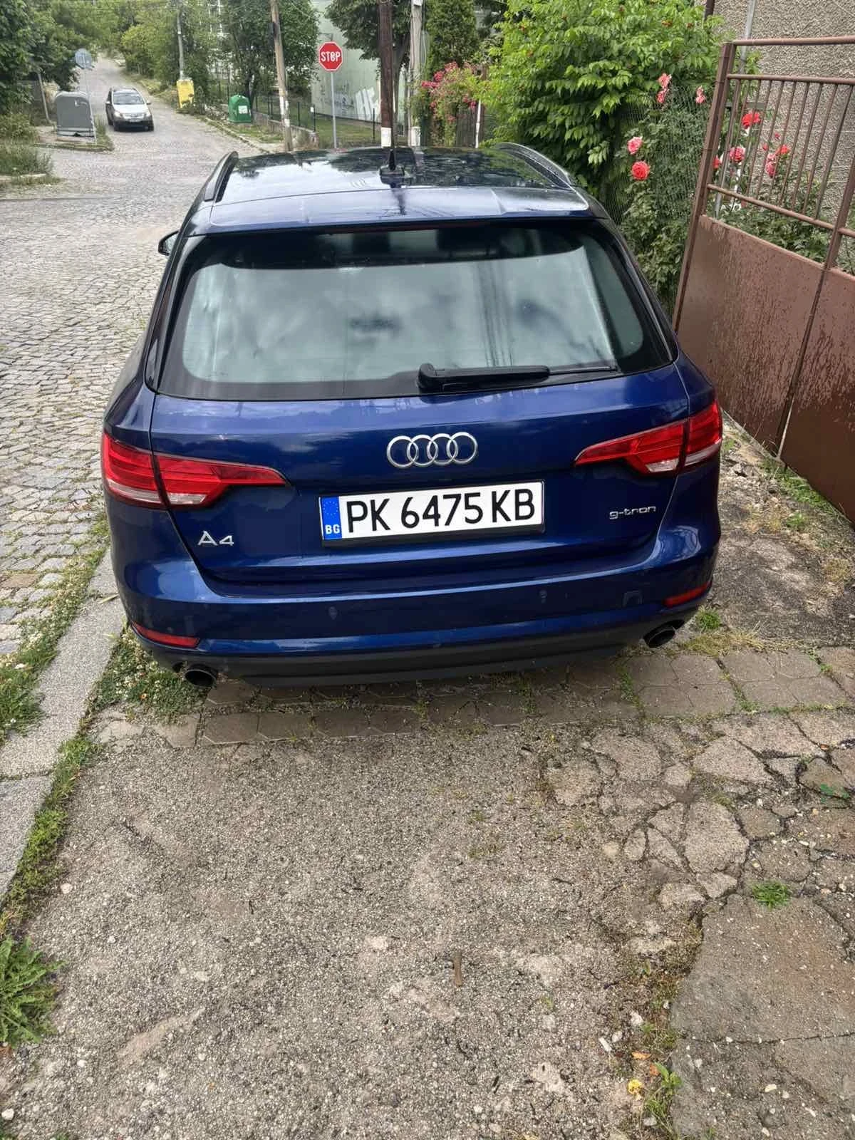 Audi A4 2.0 TFSI G-Tron, снимка 8 - Автомобили и джипове - 55123937