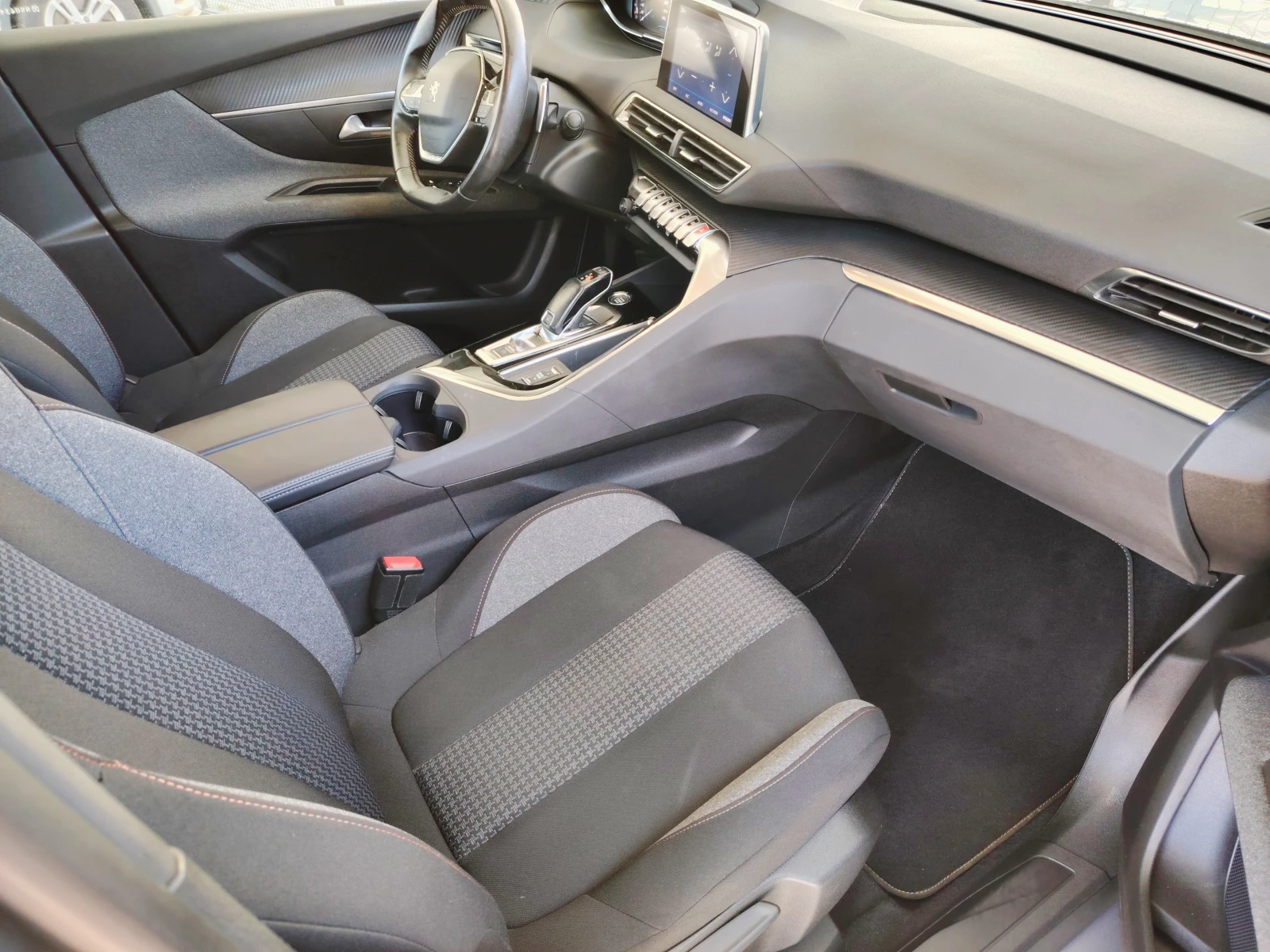 Peugeot 3008 05.2022�-�������-8��-1.5HDi-130��-����������! | Mobile.bg � ����������� 14
