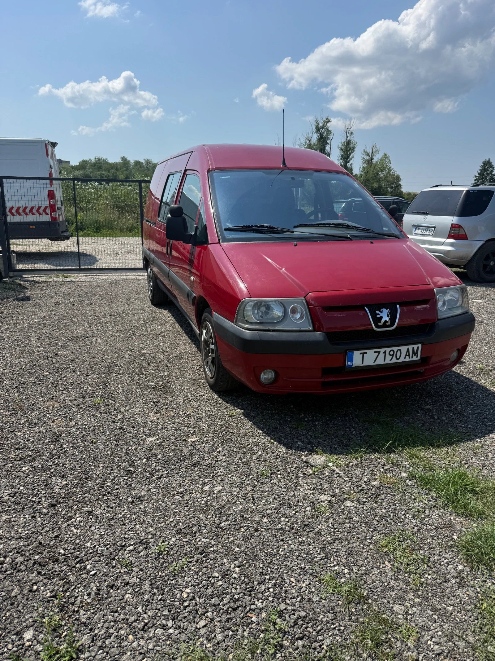 Peugeot Expert 2000HDI 109кс, снимка 2 - Автомобили и джипове - 55584011