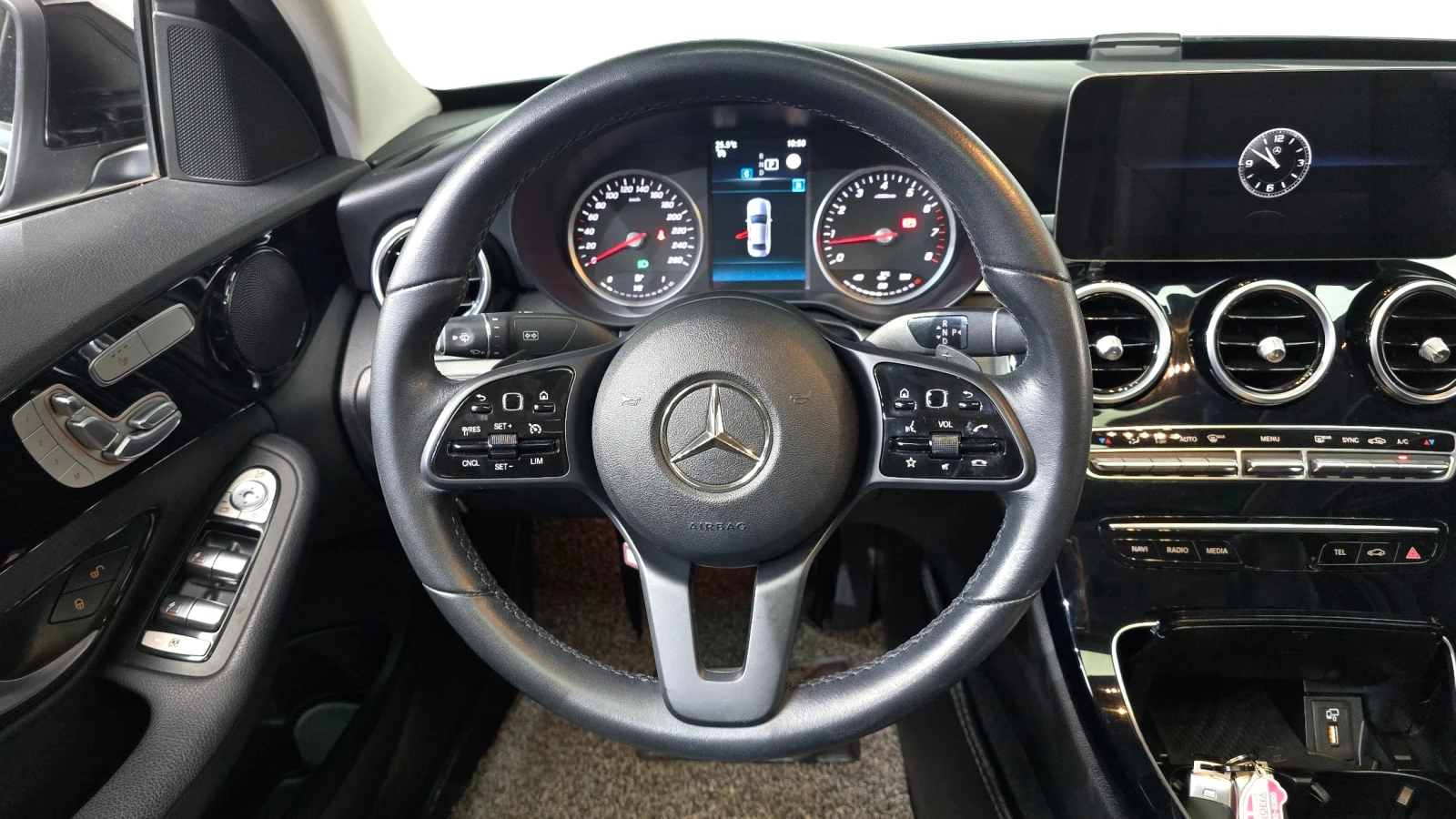 Mercedes-Benz C 200 MERCEDES-BENZ C 200 FACELIFT, снимка 6 - Автомобили и джипове - 55635583