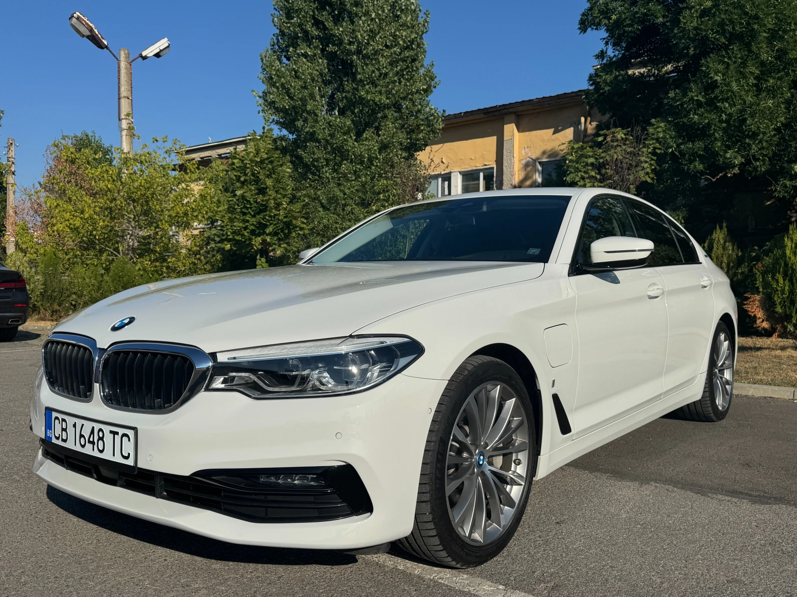 BMW 530E iPerformance | Mobile.bg � ����������� 1