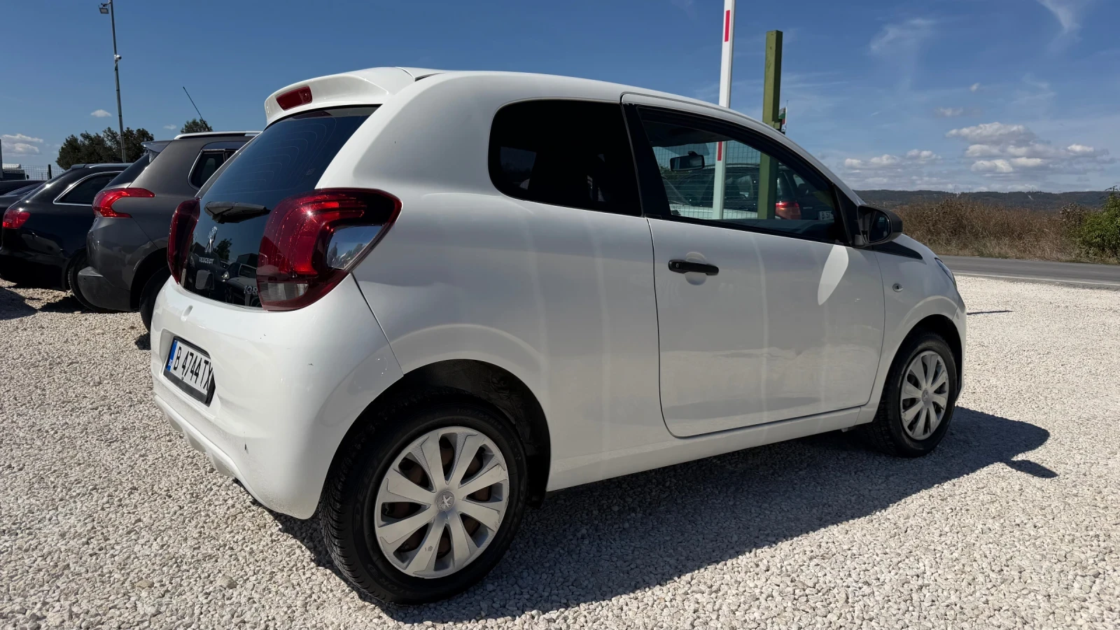 Peugeot 108 1.0i БАРТЕР ЛИЗИНГ, снимка 6 - Автомобили и джипове - 56121507