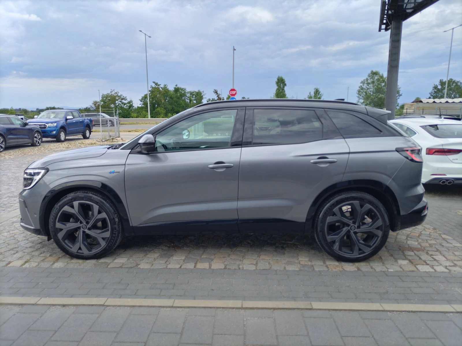 Renault Austral 1.3Tce/160к.с./MildHybrid/Esprit Alpine, снимка 7 - Автомобили и джипове - 56285918