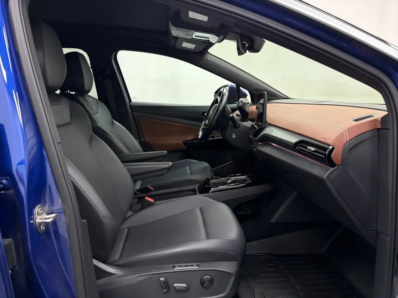 VW ID.4 2022* PRO* AWD* PANO* LED* ������ ���� | Mobile.bg � ����������� 15