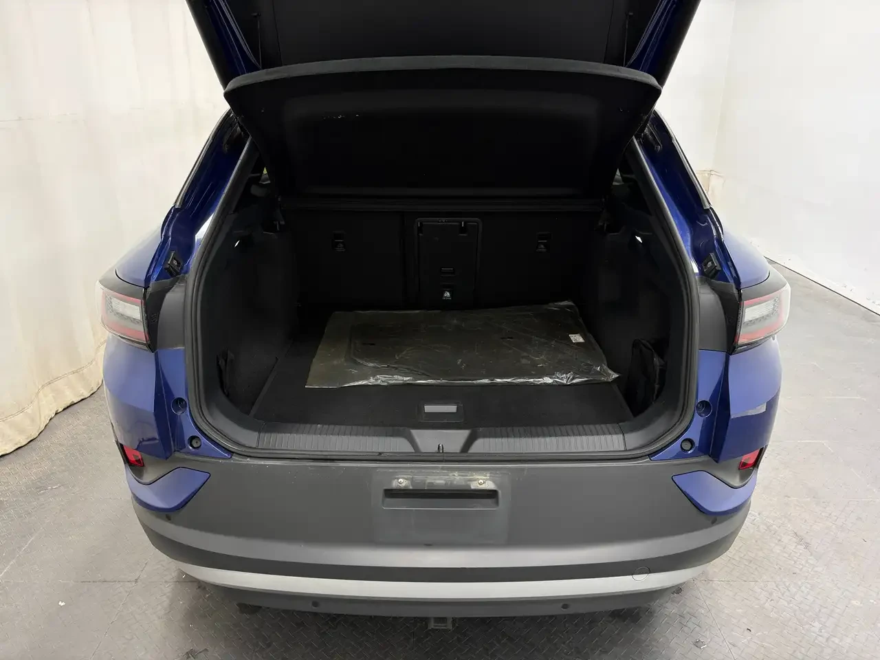 VW ID.4 2022* PRO* AWD* PANO* LED* ������ ���� | Mobile.bg � ����������� 17