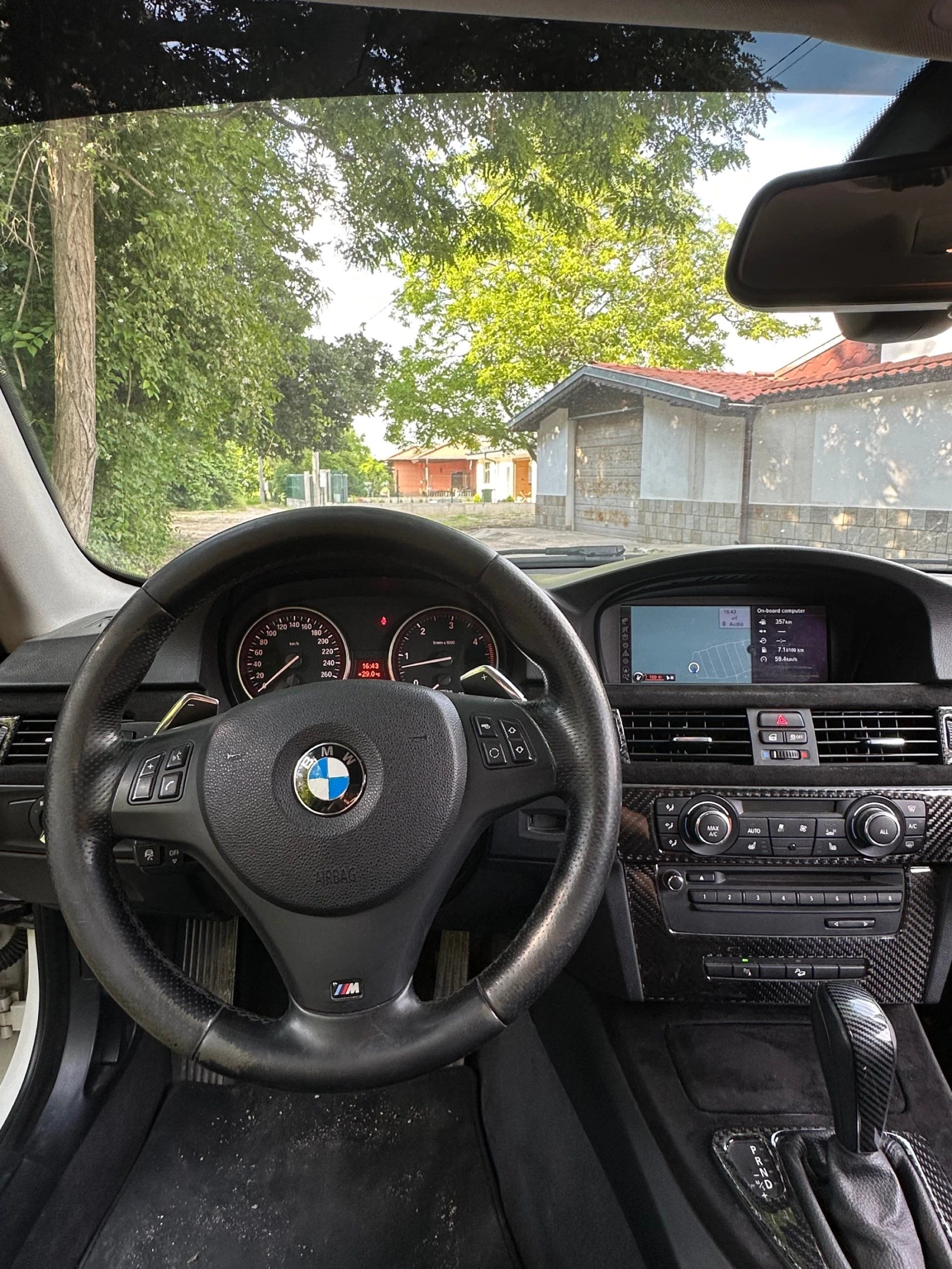 BMW 330 Е92 СМЕНЕНА ВЕРИГА , снимка 9 - Автомобили и джипове - 56571301