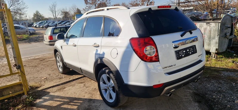 Chevrolet Captiva АВТОМАТ 7-МЕСТА, снимка 6 - Автомобили и джипове - 48011592