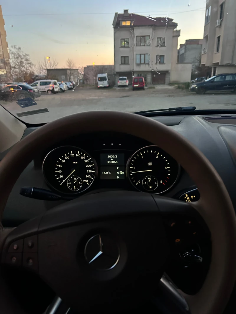 Mercedes-Benz ML 320 На пружини, снимка 4 - Автомобили и джипове - 48091126