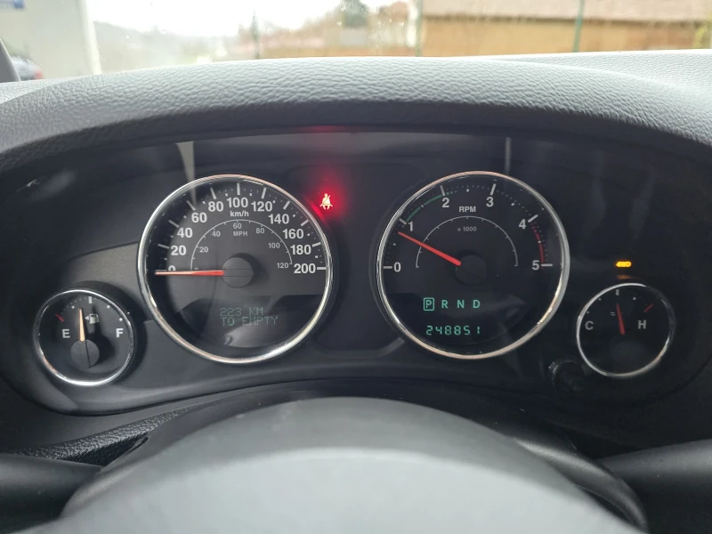 Jeep Wrangler Unlimited SAXARA 2.8 CRD 200к.с 4X4 , снимка 17 - Автомобили и джипове - 52671216