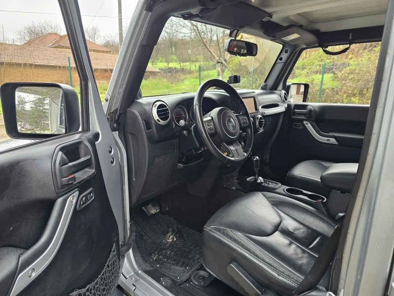 Jeep Wrangler Unlimited SAXARA 2.8 CRD 200к.с 4X4 , снимка 10 - Автомобили и джипове - 52671216