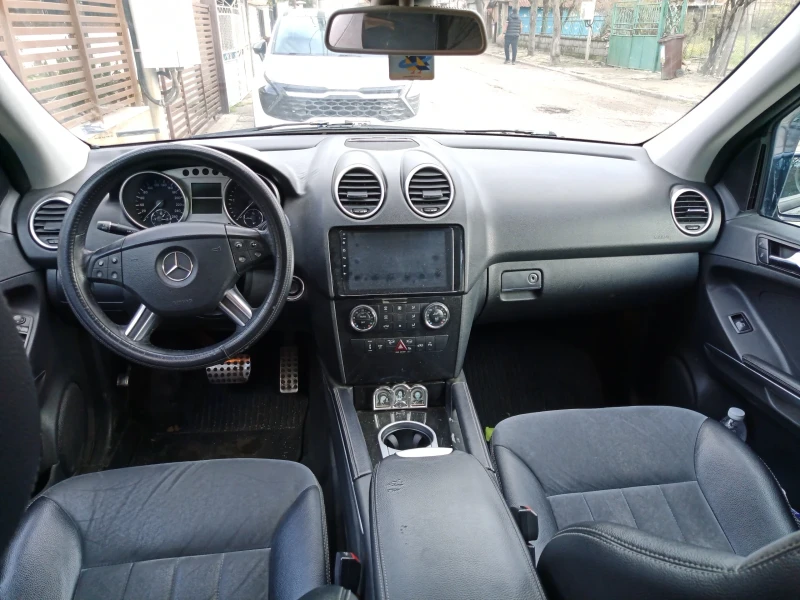 Mercedes-Benz ML 320, снимка 6 - Автомобили и джипове - 52772931