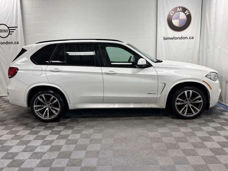 BMW X5 * xDrive35i * CARFAX * БЕЗ ПЪРВОНАЧАЛНА ВНОСКА, снимка 16 - Автомобили и джипове - 53077010