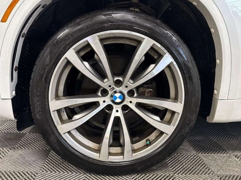 BMW X5 * xDrive35i * CARFAX * БЕЗ ПЪРВОНАЧАЛНА ВНОСКА, снимка 15 - Автомобили и джипове - 53077010