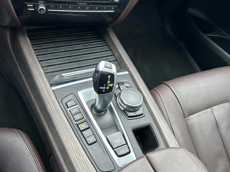 BMW X5 * xDrive35i * CARFAX * БЕЗ ПЪРВОНАЧАЛНА ВНОСКА, снимка 9 - Автомобили и джипове - 53079514