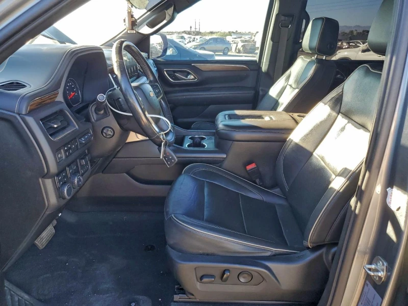 Chevrolet Suburban K1500 PREMIER AWD/ ОТ 750 ЛВ НА МЕСЕЦ, снимка 7 - Автомобили и джипове - 53373005