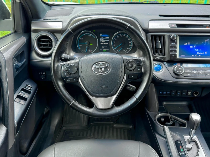 Toyota Rav4 2.5i Hybrid* Luxury* Подгрев* Кожа* LED* Камера, снимка 13 - Автомобили и джипове - 53398082