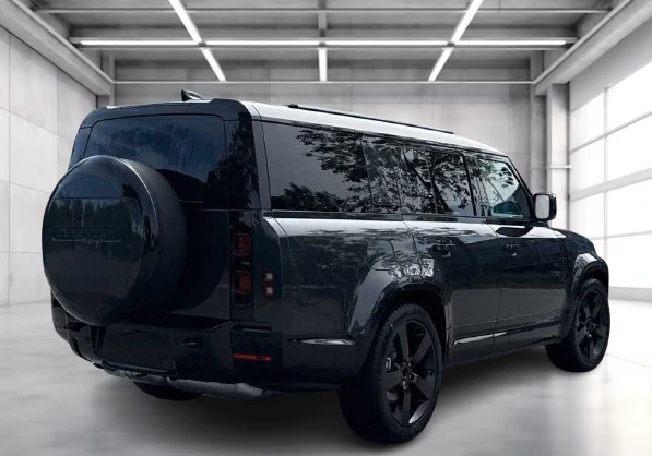 Land Rover Defender 130 D300 X-Dynamic SE = NEW = 8 Seats Гаранция - изображение 3